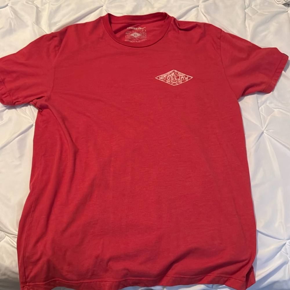 XL Moosejaw T-Shirt